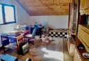 Casa de vanzare in Targoviste - 5 camere, 2 garaje, teren generos