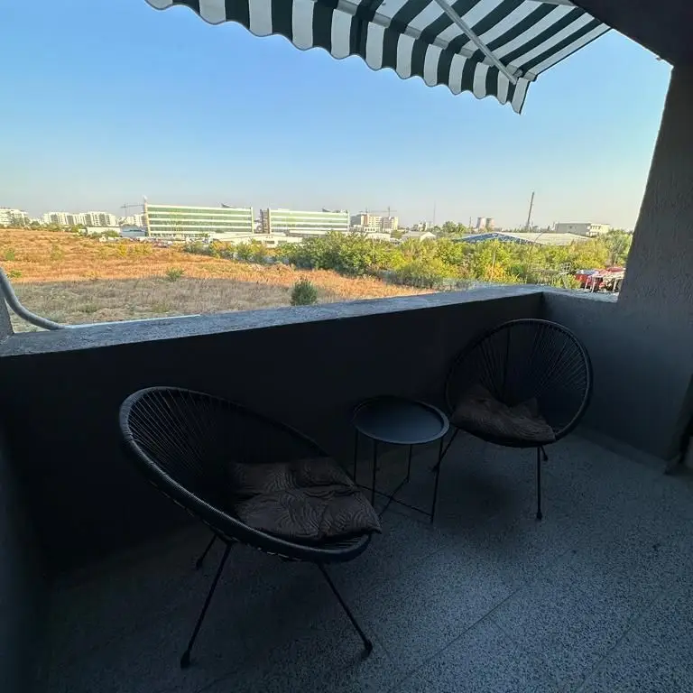 Apartament 2 camere mobilat Militari - posibilitate parcare