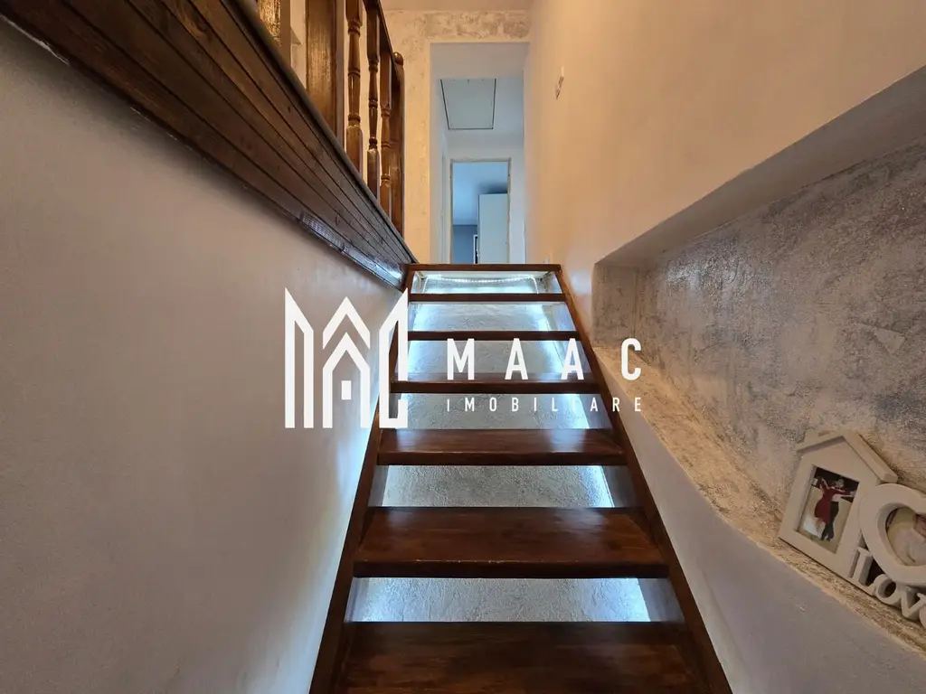 Casa 7 camere 3 bai 2 intrari Zona Garii