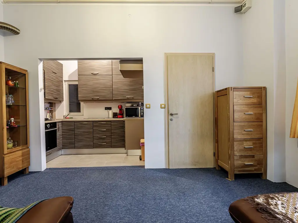 Apartament în Piața Catedralei, 93 mp utili.