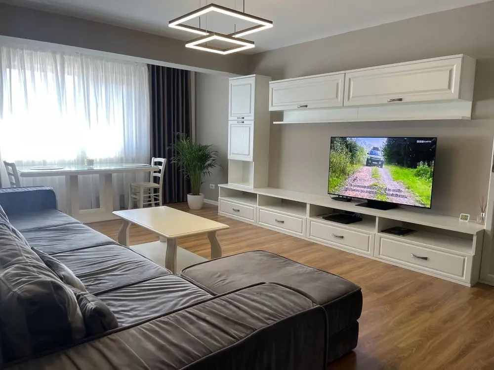 Penthouse Soseaua Nicolina CUG 130m2 bloc nou Mobilat Utilat Lux