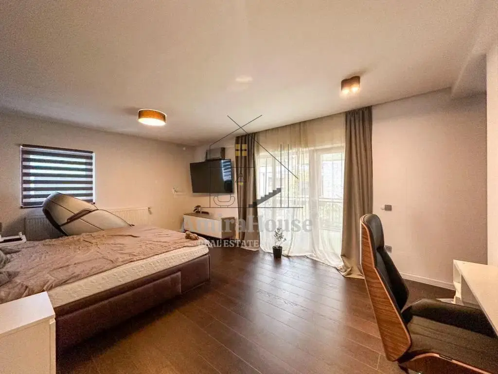 Apartament 3 camere, 107 mp, finisat, parcare, cartierul Europa