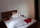 Casă spațioasă | 250 mp utili | 8 camere | Curte cu filigorie