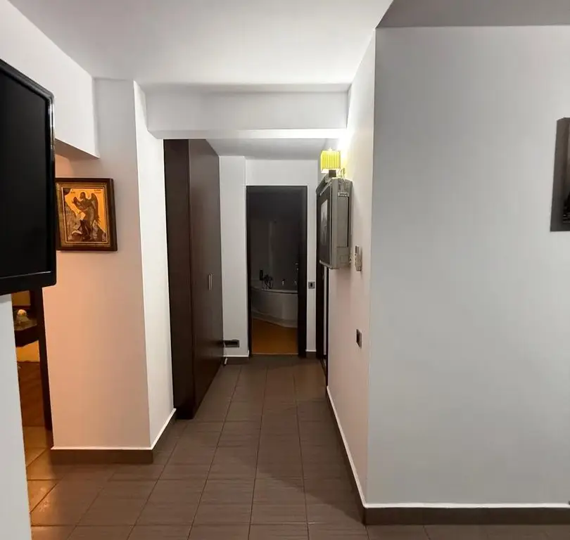 Rahova Str Doina apartament 2 camere mobilate si centrala termica