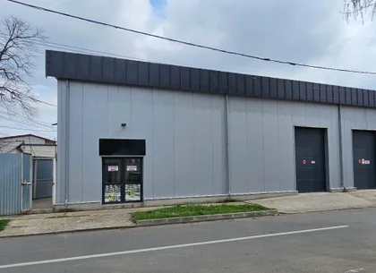 Inchiriere - Hala 200 mp - Strada Unirii, Galati, langa Shopping City