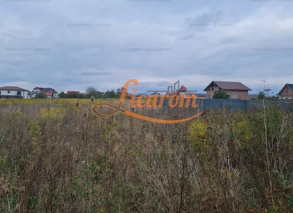 De vanzare teren  502 mp Harman Aleea 14 pret 40000 euro