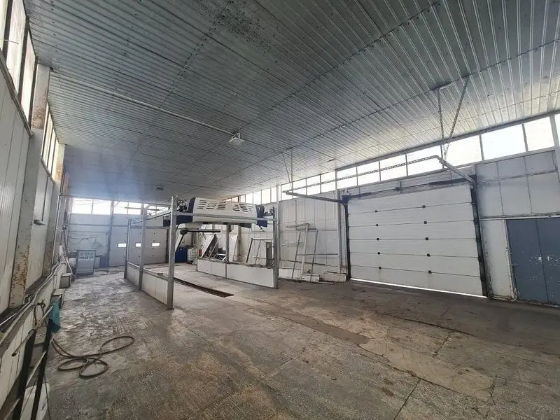 De Vanzare - Hala 388 mp + birouri, teren 760 mp - Centura, Galati