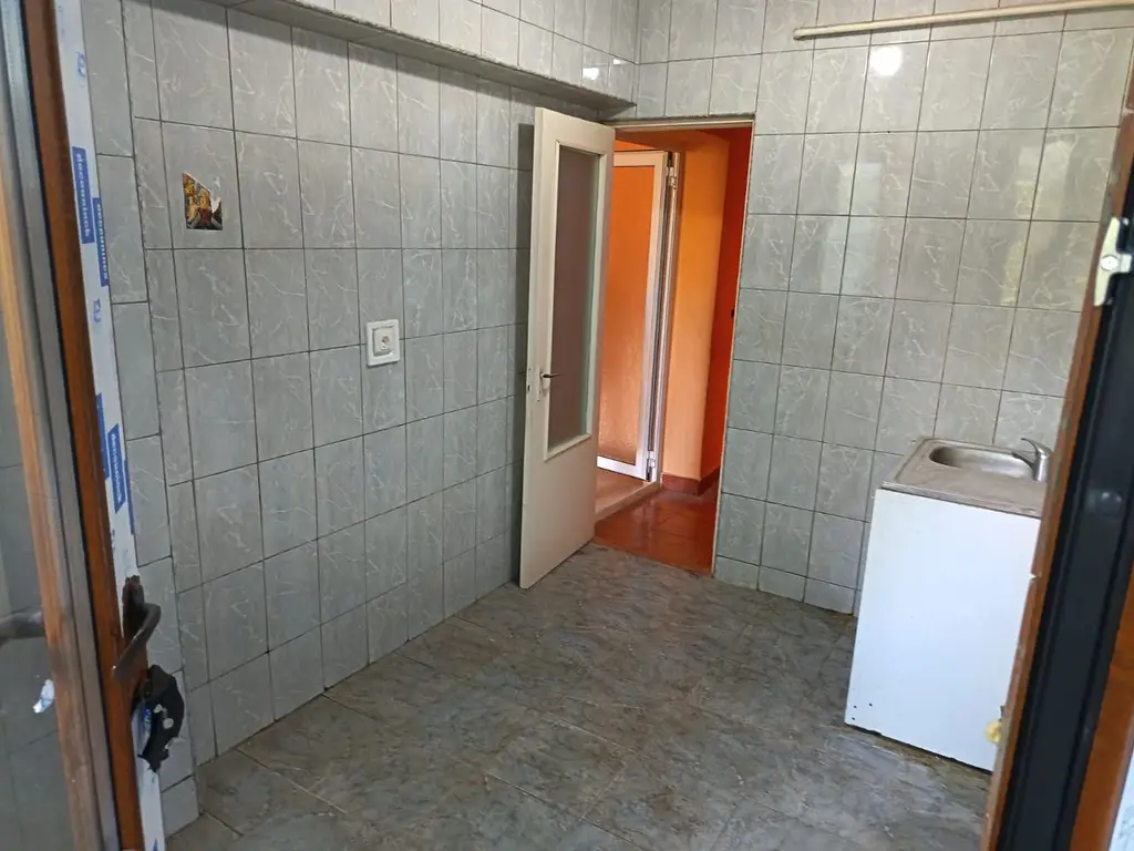 De vanzare apartament cu 2 camere, et. 2, Micro 13, 53.000 euro