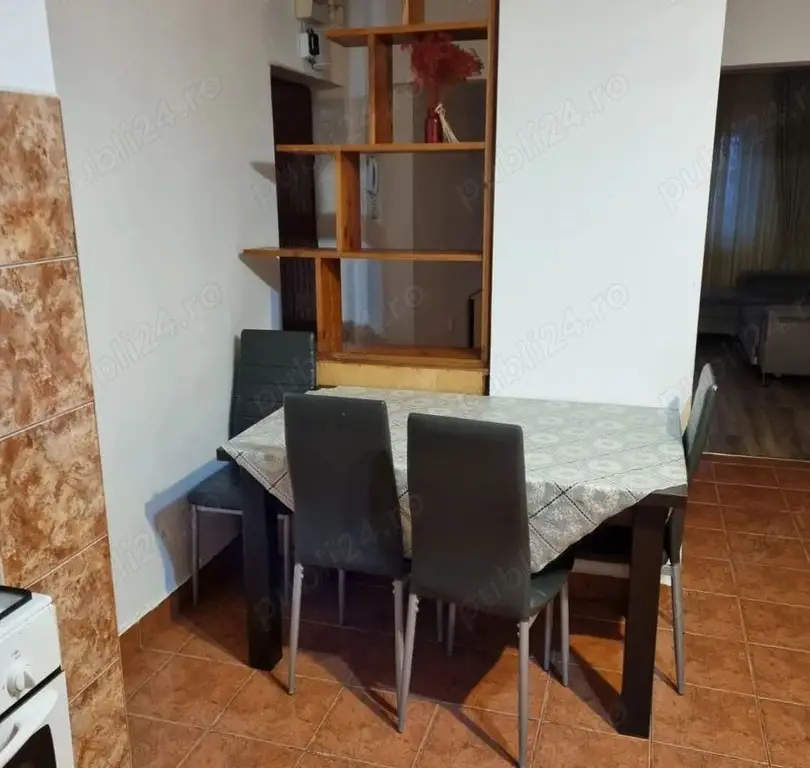 BRASADAS vinde ap 3 cam etaj 4/4 in Micro 17.