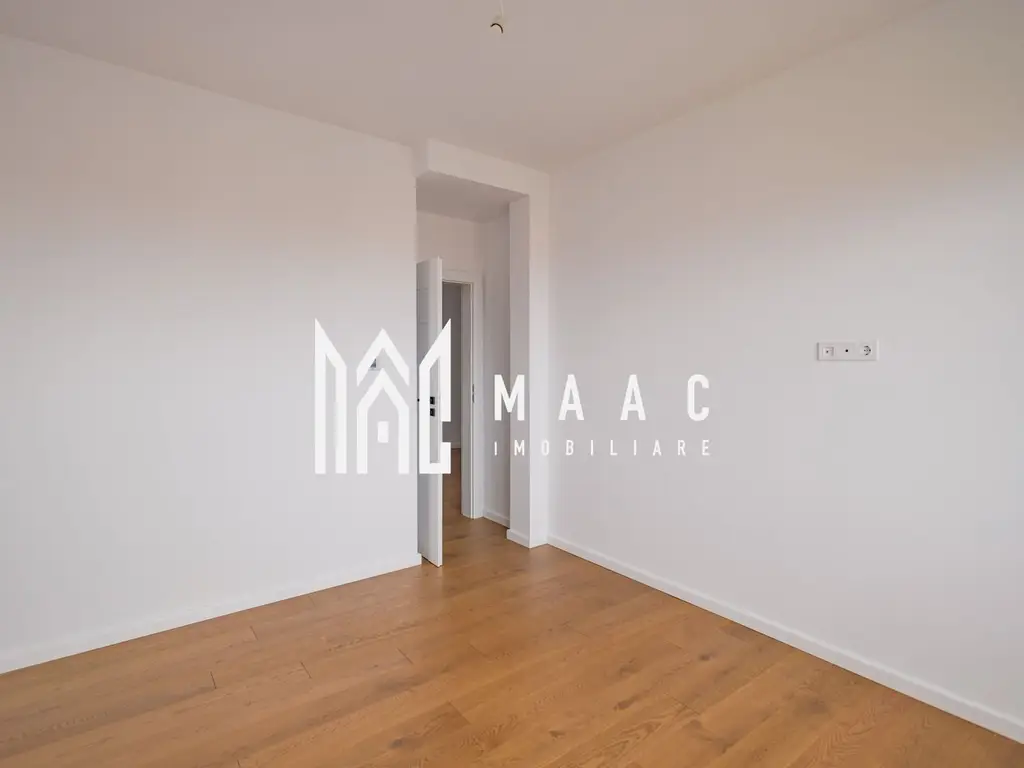 Penthouse | 4 camere | Balcon | Parcare | Terasa | D. Stanca