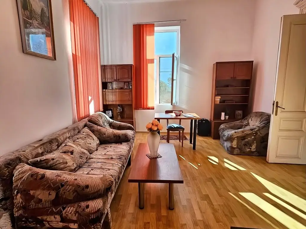 Casă de vânzare zona Uniriii