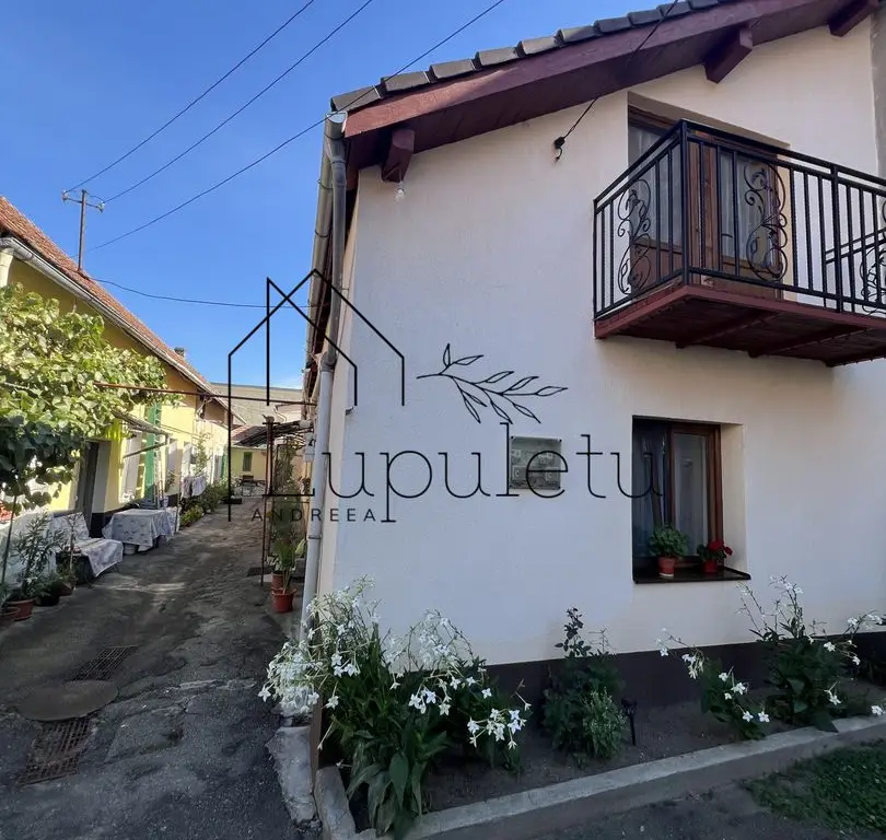 Casa Spațioasă | 140 MPU |3 Dormitoare | Piața Cibin