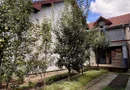 BRASADAS vinde casă cu etaj 8 cam 8 ari zona BOTIZULUI.