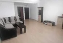 Vand apartament cu 2 camere, zona compozitori