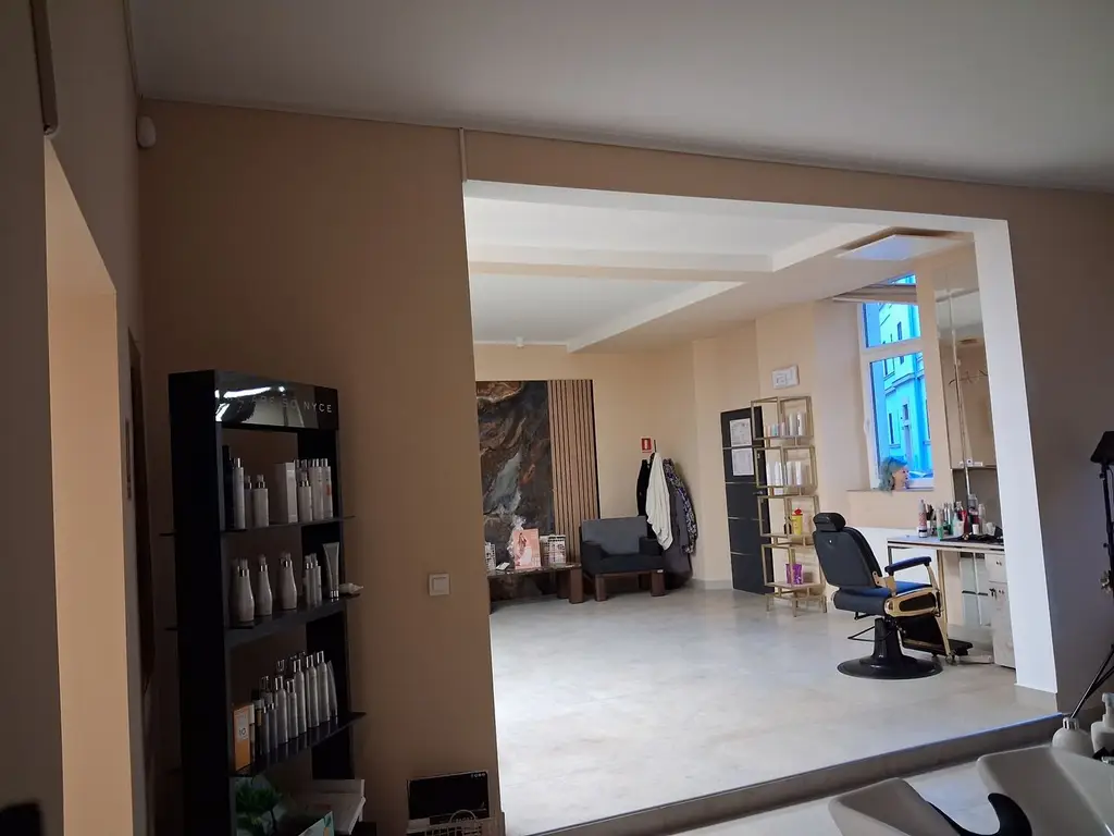 BRASADAS vinde spatiu comercial ULTRACENTRAL 170mp.