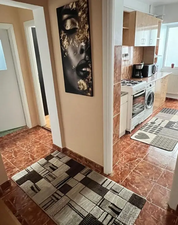 De inchiriat apartament cu 2 camere, etaj 1, zona Neacsu, 400 euro