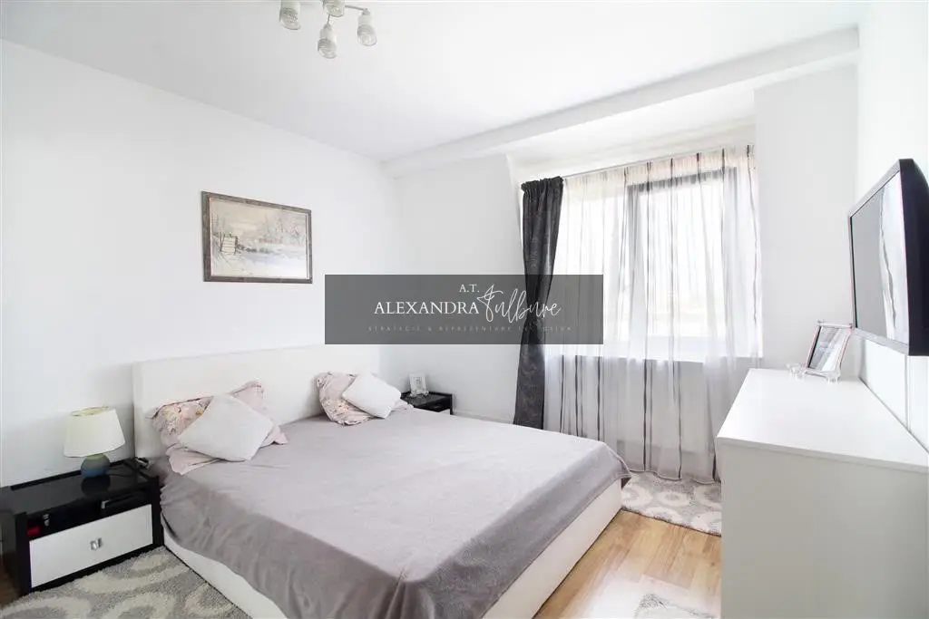 Apartament 2 camere decomandate, balcon, Marasti