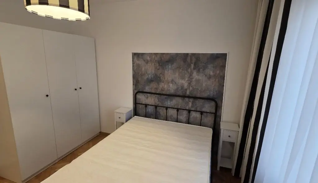 Romana Coloane apartament 3 camere mobilate si utilate