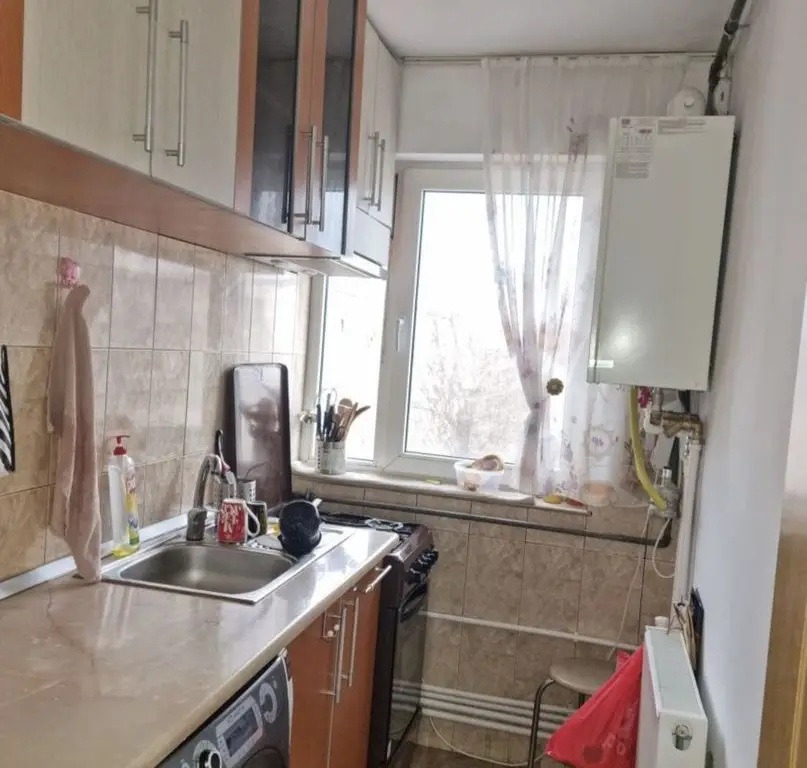 Apartament 3 camere mobilat/utilat