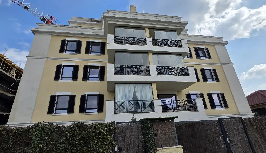 Apartament premium 4 camere Complex Triana Pipera