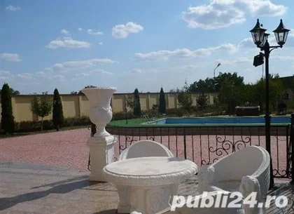 Ag BRASADAS vinde Vila cu 20 camere 836mp UTILI in Izvorani.