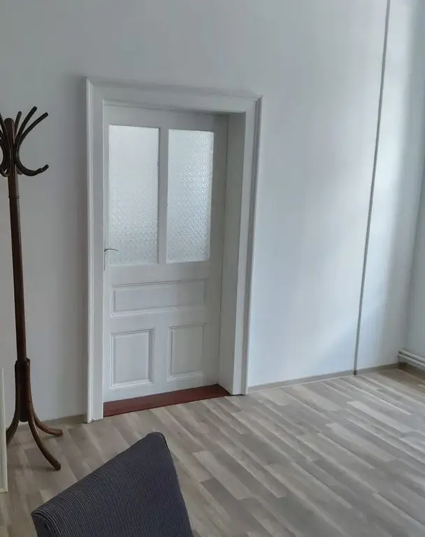 CASA DE INCHIRIAT CETATII