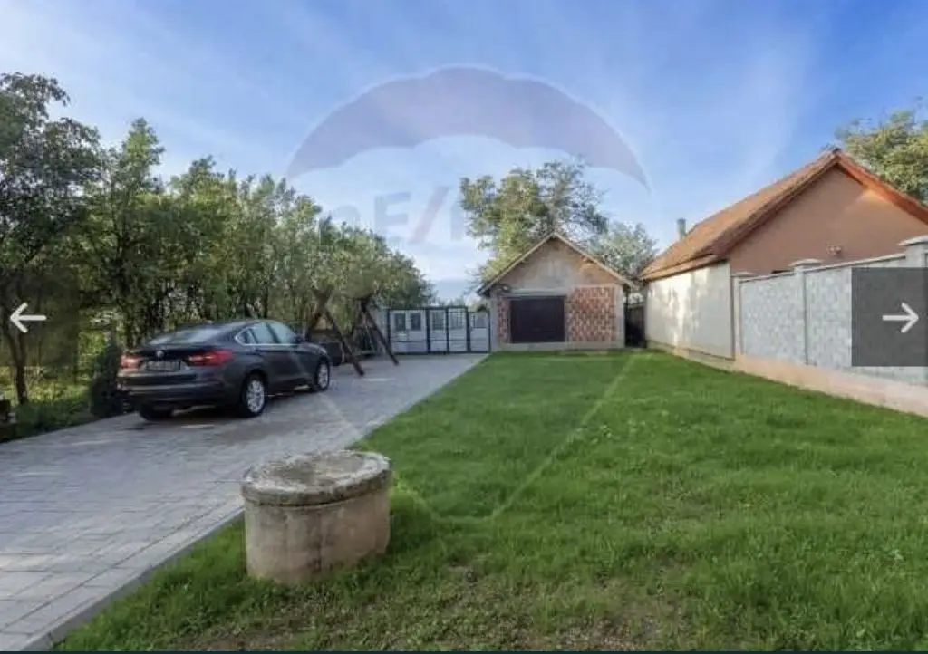 Casa/Vila 4 camere de vanzare