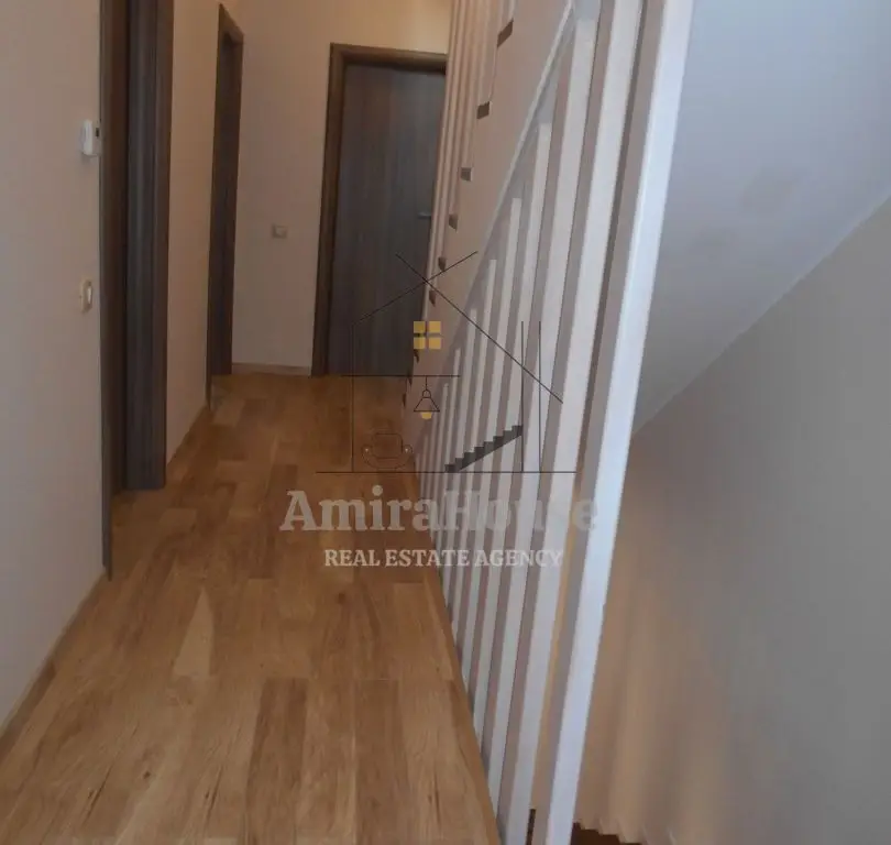 Casa tip duplex, 170 mp utili, 250 mp teren, finisata, mobilata, zona E.Ionesco