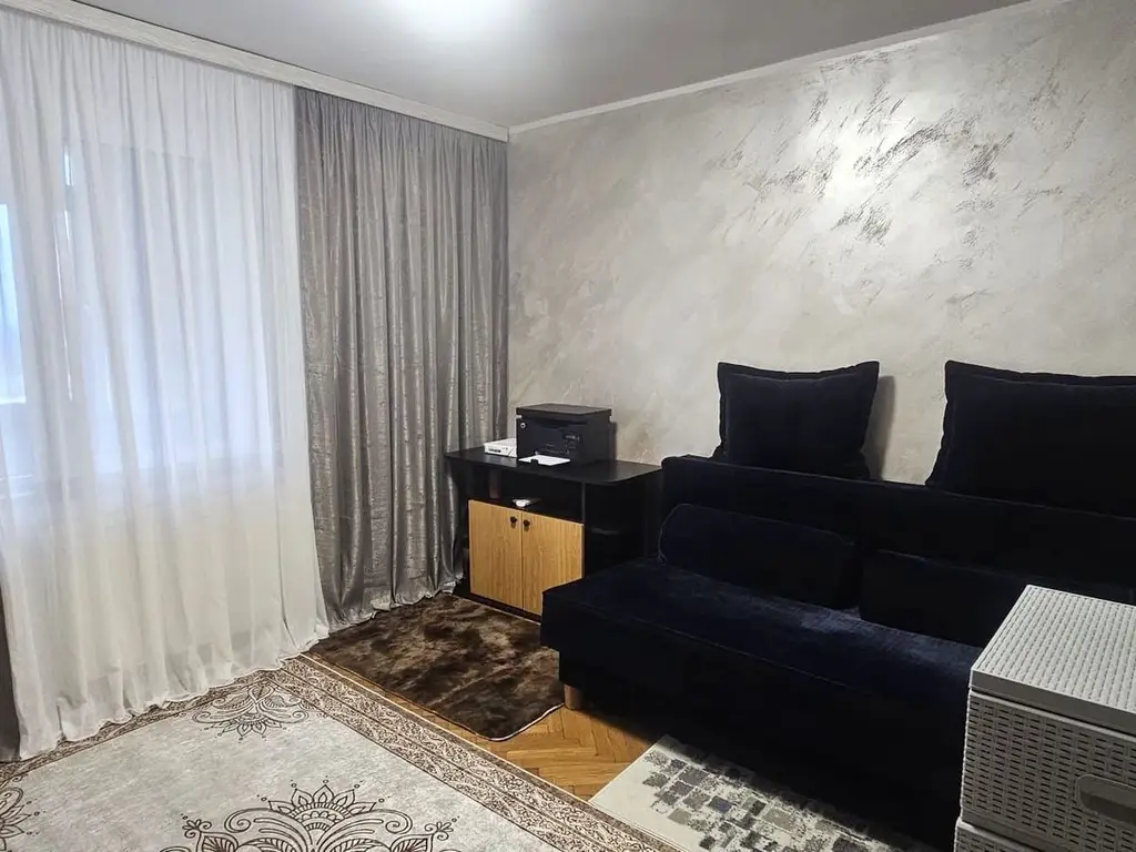 Apartament 2 camere renovat - Zona Tribunal - Papadie - Mobilat si utilat