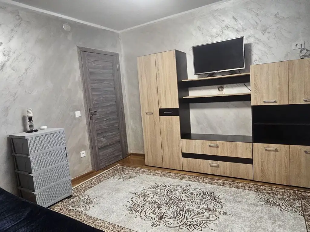 Apartament 2 camere renovat - Zona Tribunal - Papadie - Mobilat si utilat