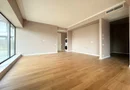 Închiriere apartament 4 camere cu grădină proprie ONE Verdi