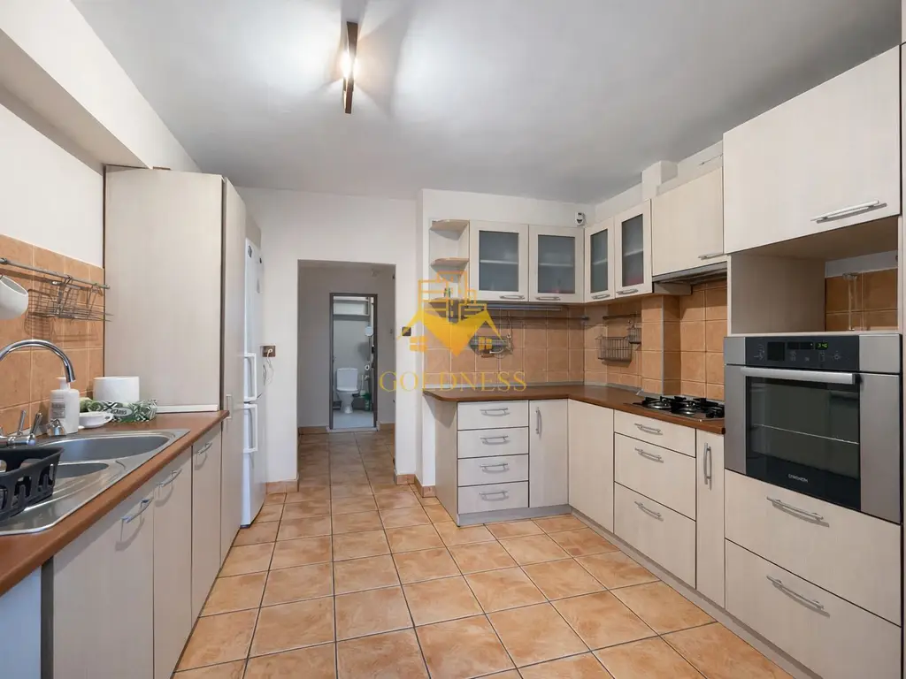 2 Camere decomandate, Parcare, Zorilor, UMF,UTCN, Profi,Observatorului
