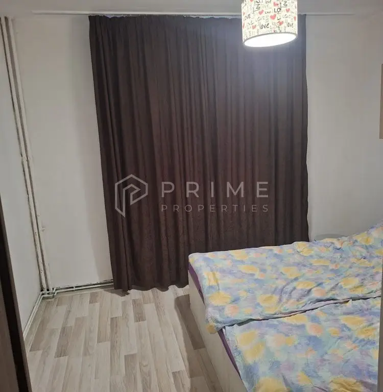 Apartament cu 3 camere | parter | zona Dambu Pietros