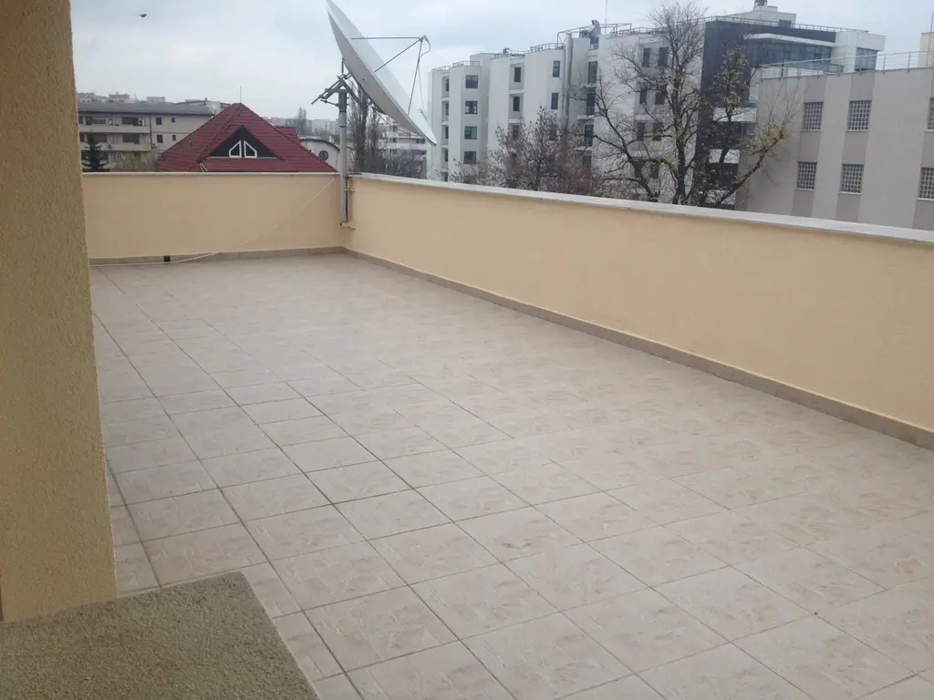 locatie unica: Polona-Dorobanti-Dacia