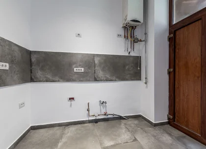 De vânzare apartmanent central | parter | renovat
