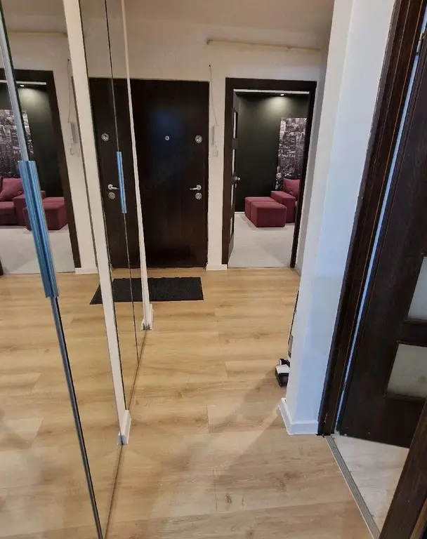 De inchiriat - apartament cu 2 camere, Siderurgistilor Vest , etaj 1