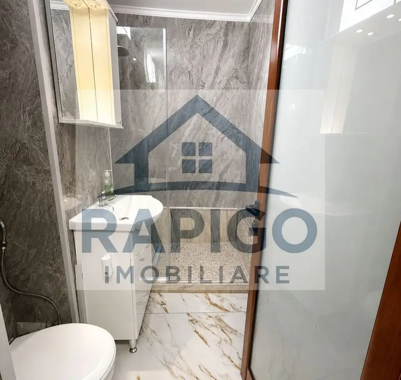 Apartament spațios 3 cam, complet renovat, mobilat – disponibil 01.07.
