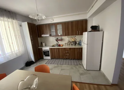 Apartament 3 camere Strada Rodnei