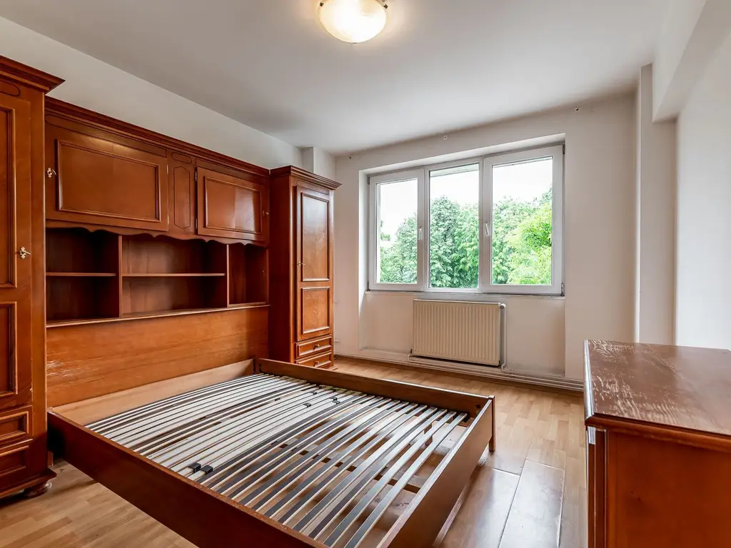 78.900 EURO! Apartament 2 camere, etaj 2, bloc cu lift, Libelula, Arad