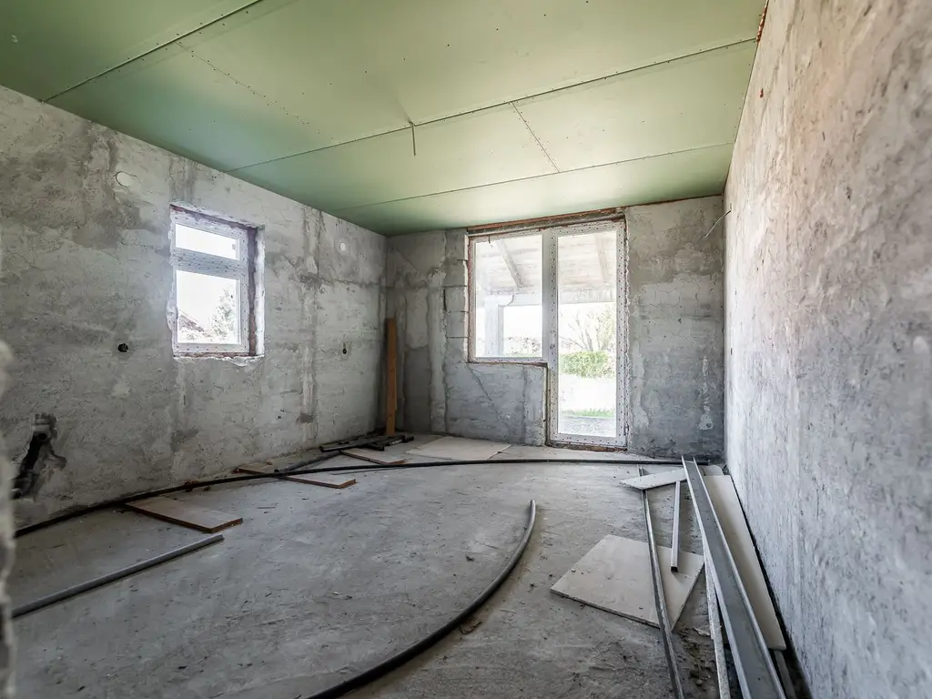 🏡 Casă P+1 la gri | 239 mp construiți | Călugareni -14 km de Arad