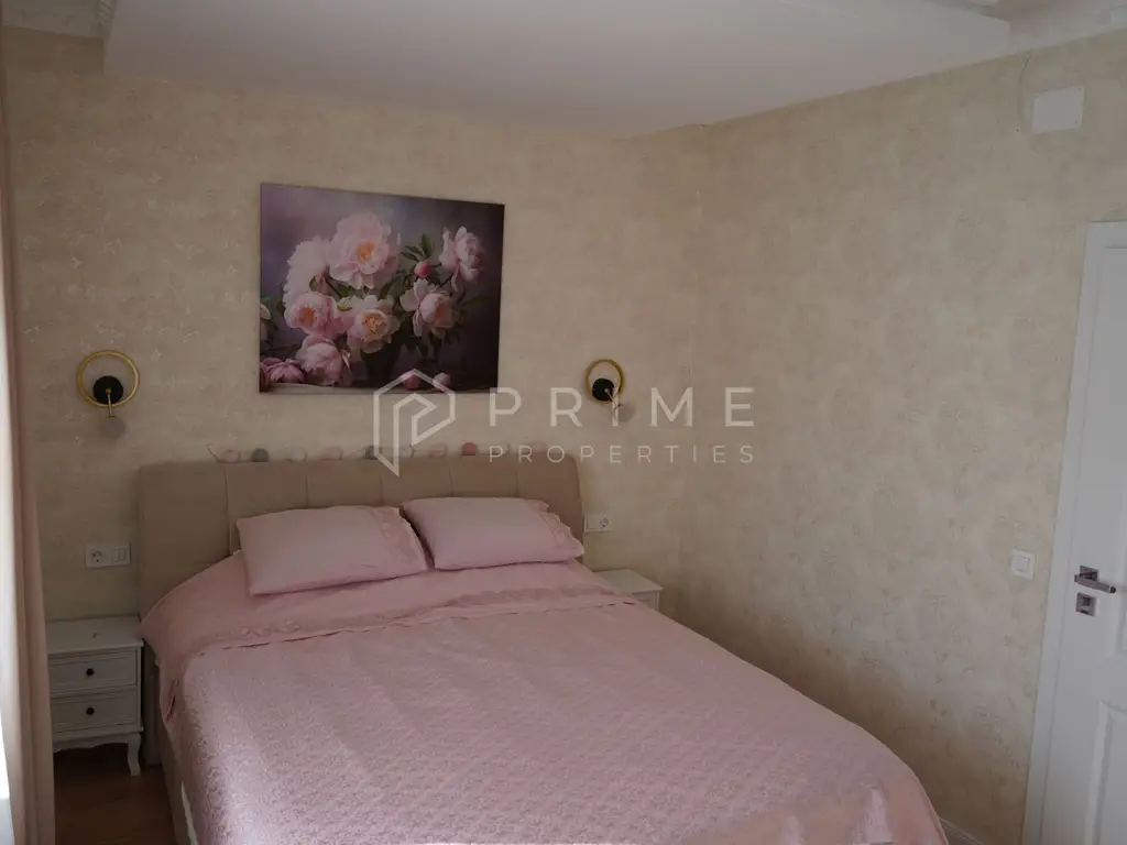 Casă tip duplex complet amenajată si mobilată