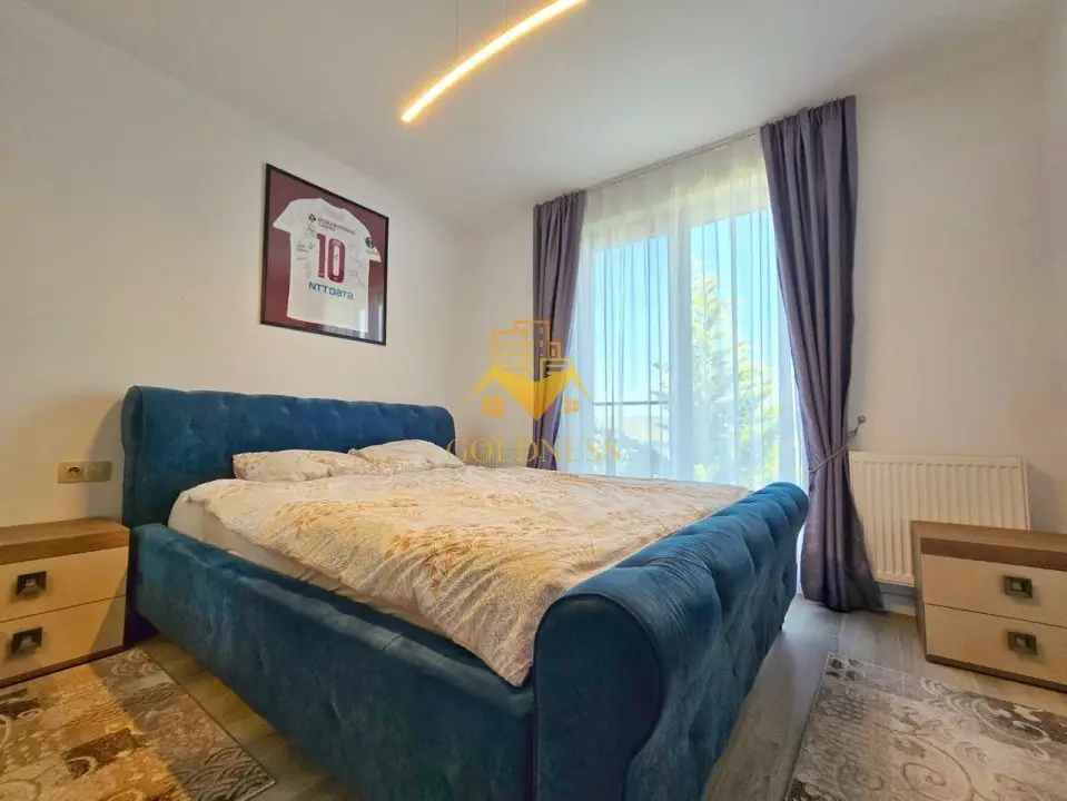 Casă modernă de vânzare, curte, 6 camere, parcare, Zona Vivo, Florești