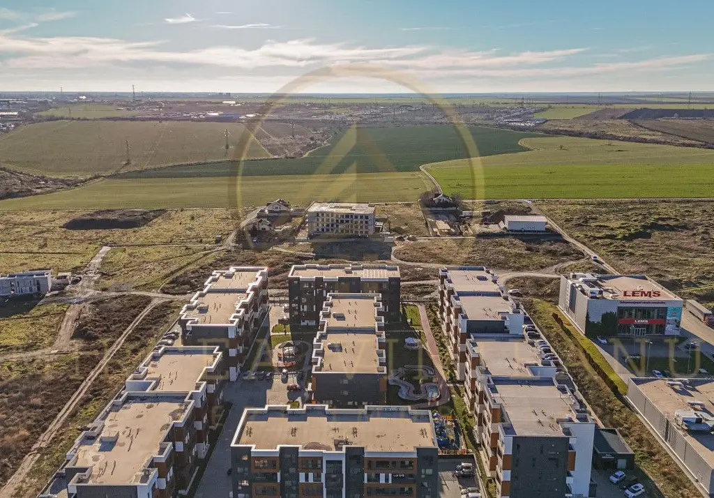 Tomis Nord - Vanzare apartament decomandat cu 2 camere,  bloc nou.