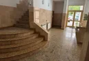 BRASADAS inchiriaza ap 3 cam birou/locuit - terasa - Unirii.