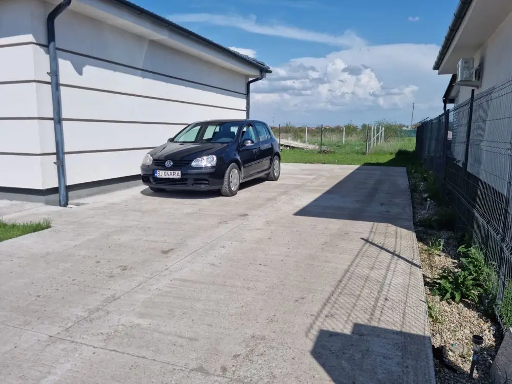 BRASADAS vinde casa NOUA zona Lucian Blaga