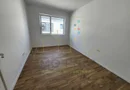 5 Camere. 3 Bai. Terasa acoperita.