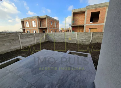 Duplex modern, incalzire in pardoseala, compartimentare inteligenta.