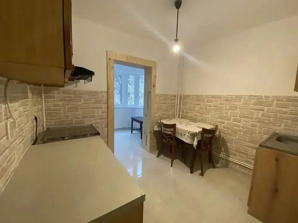 De inchiriat apartament cu 2 cam, zona I. C. Frimu, 353 euro