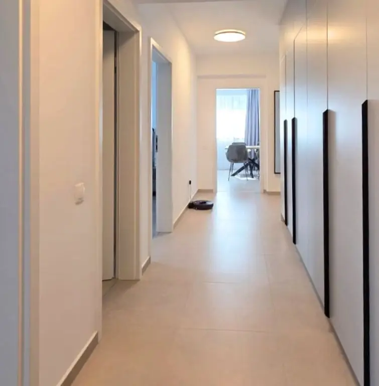 Apartament 3 camere de închiriat vedere spectaculoasă spre Tâmpa Qualis Coresi