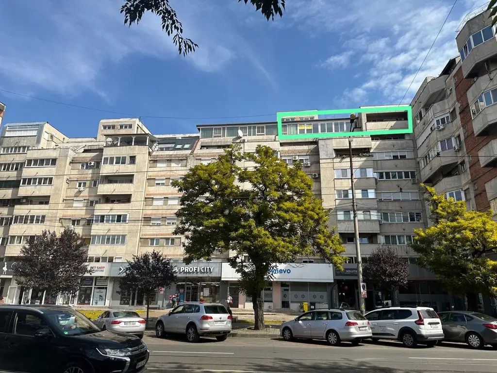 Apartament 4 camere – Ultracentral, Bld. Magheru, Oradea-149.900 euro
